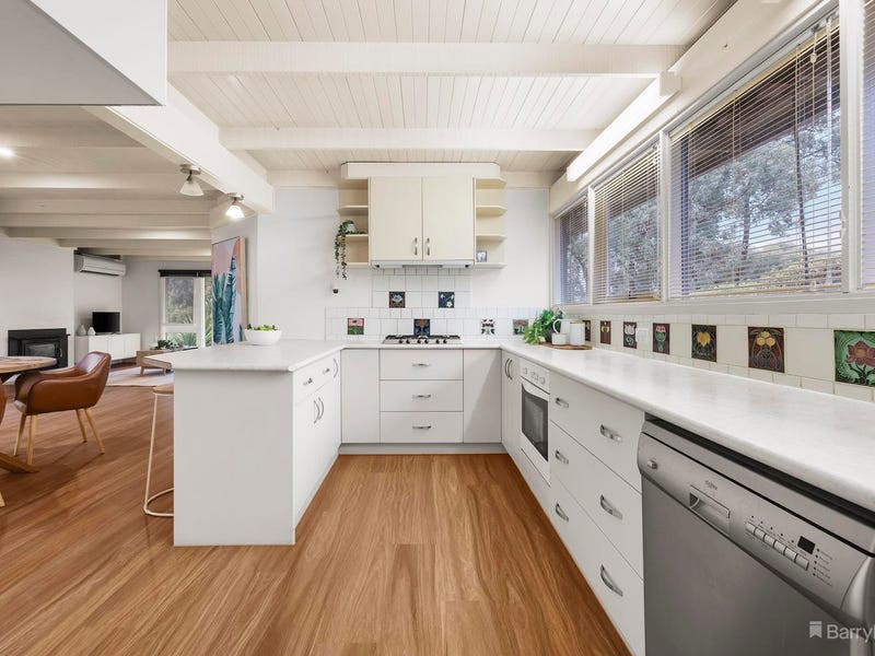 36 Henry Street, Eltham, VIC 3095, Eltham - Thumbnail 3