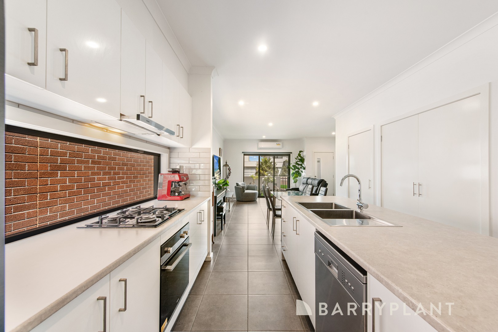 36 Jetty Road, Werribee South, VIC 3030, Werribee South - Thumbnail 4
