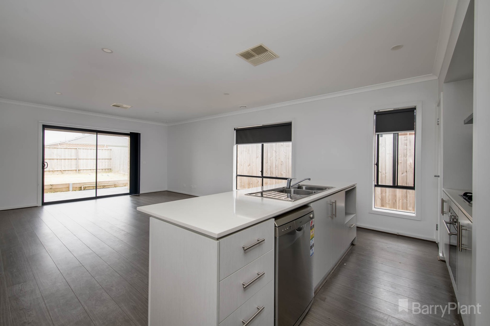 36 Joanne Way, Officer, VIC 3809, Officer - Thumbnail 4