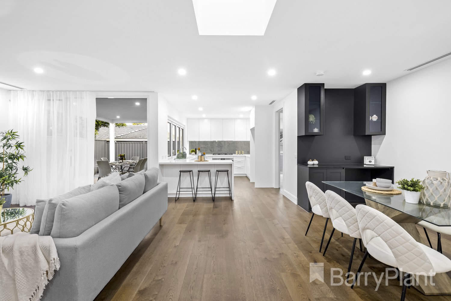 36 Judith Street, Bundoora, VIC 3083 - Thumbnail 2 - 05/04/2022