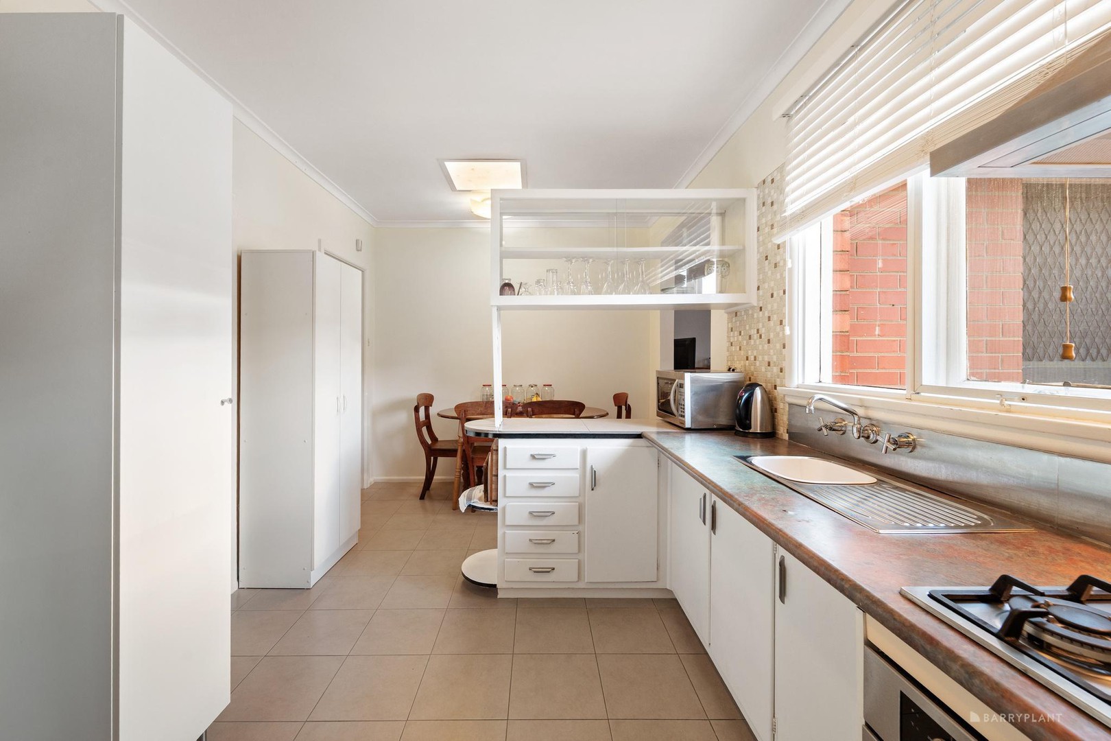 36 Koonung Road, Blackburn North, VIC 3130, Blackburn North - Thumbnail 5