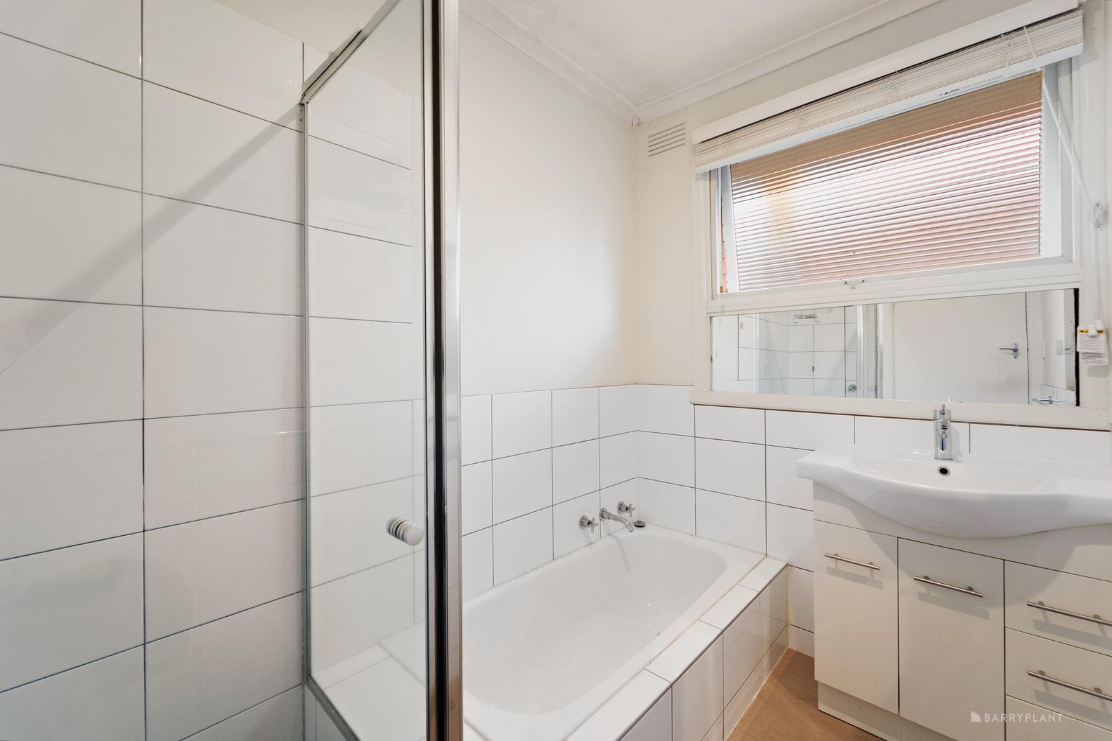36 Koonung Road, Blackburn North, VIC 3130, Blackburn North - Thumbnail 8