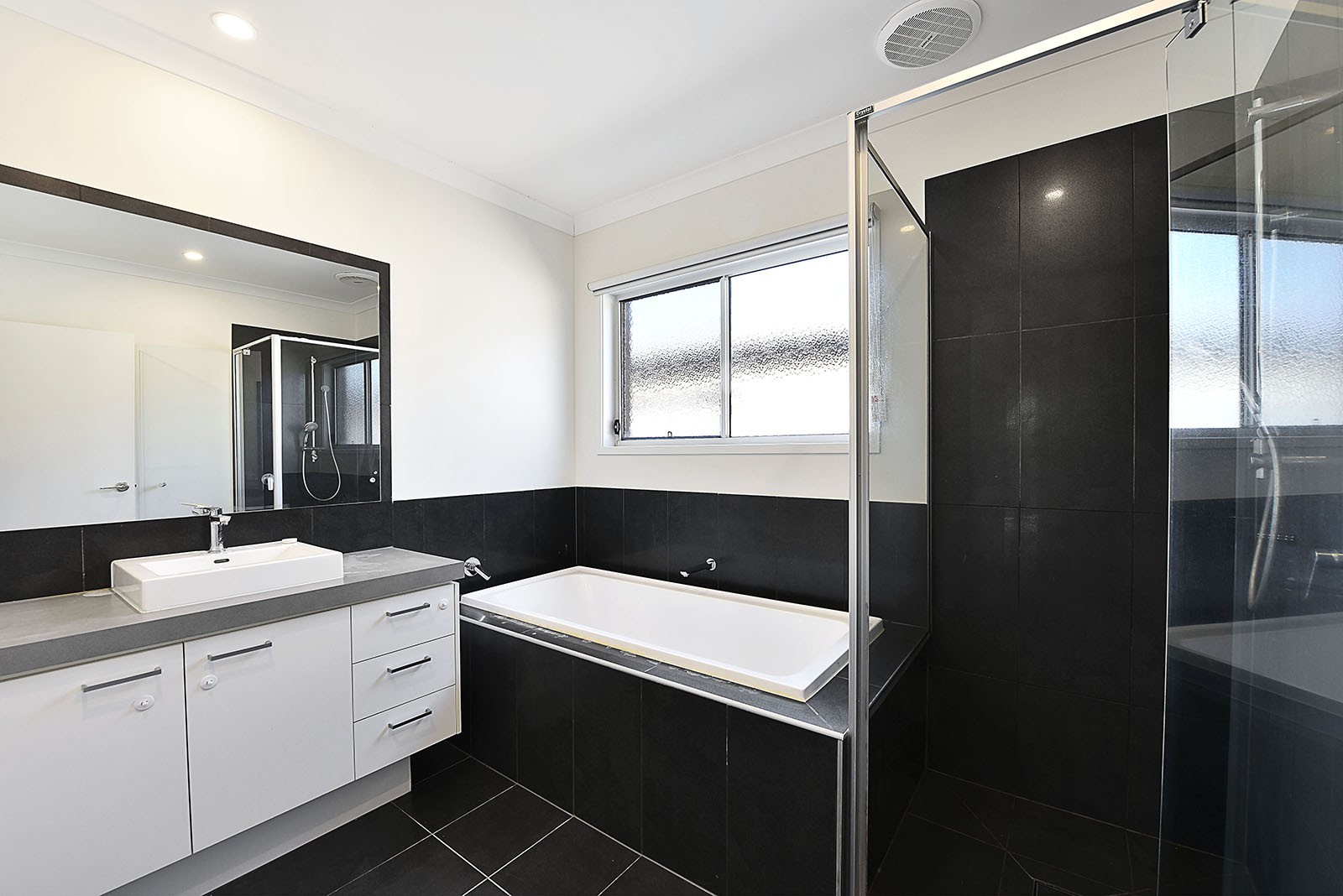 36 Lavinia St, Greenvale, VIC 3059, Greenvale - Thumbnail 5