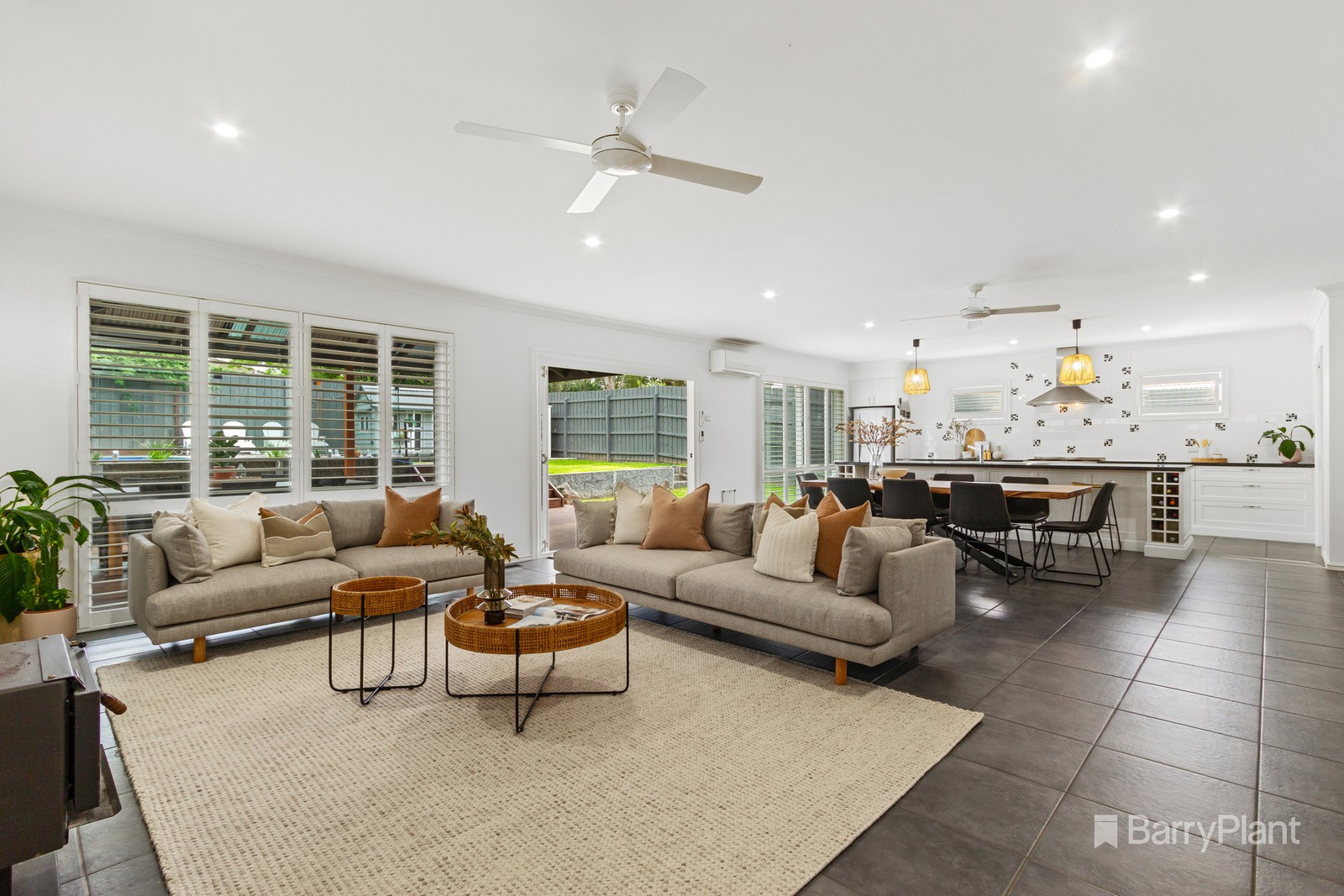 36 Linda Crescent, Ferntree Gully, VIC 3156, Ferntree Gully - Thumbnail 2