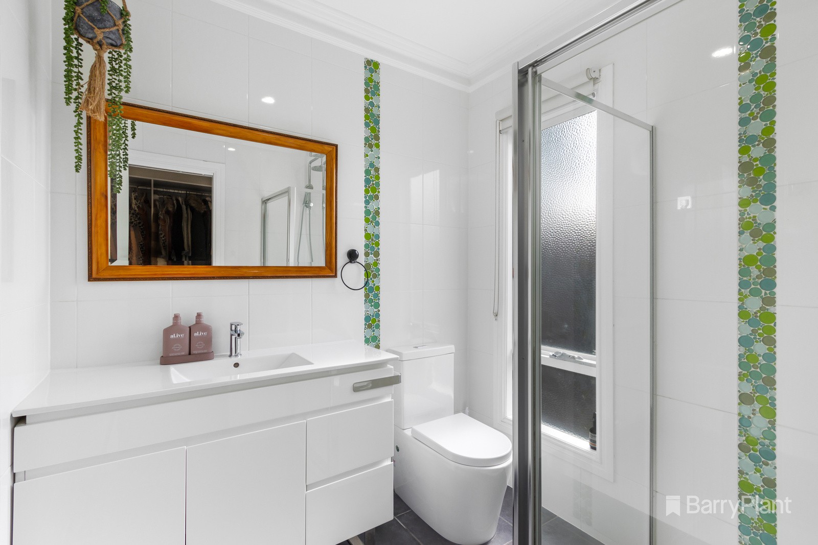 36 Linda Crescent, Ferntree Gully, VIC 3156, Ferntree Gully - Thumbnail 4