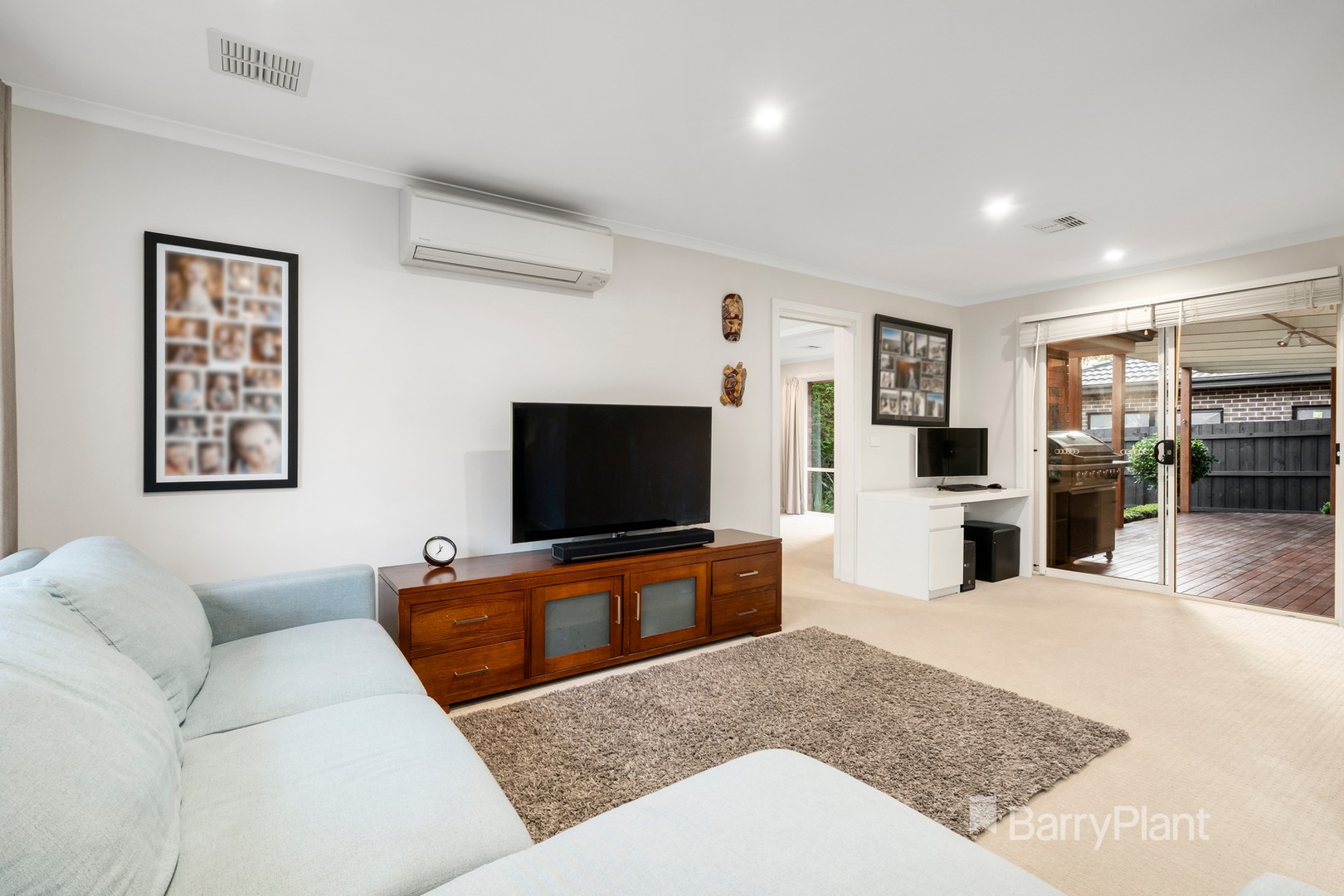 36 Liverpool Road, Kilsyth, VIC 3137, Kilsyth - Thumbnail 2