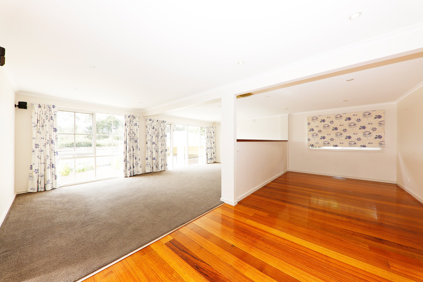 36 Madigan Drive, Glen Waverley, VIC 3150, Glen Waverley - Thumbnail 2