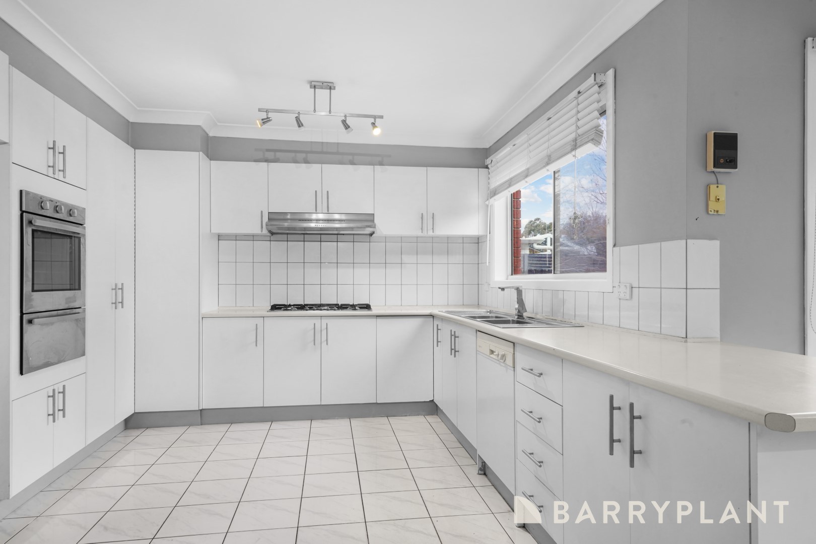 36 Nurten Parade, Aspendale Gardens, VIC 3195, Aspendale Gardens - Thumbnail 3