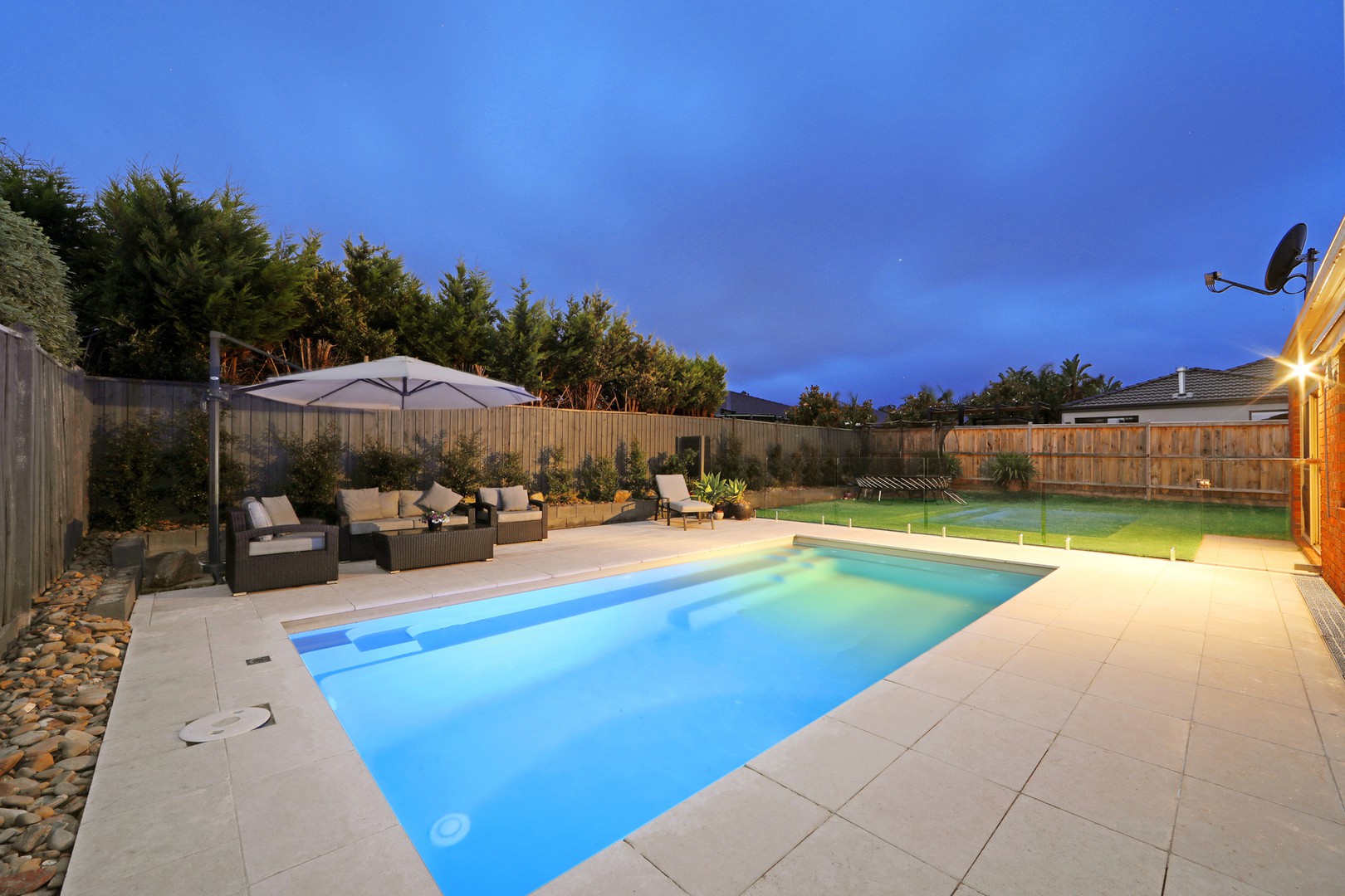 36 Paringa Drive, Ferntree Gully, VIC 3156, Ferntree Gully - Thumbnail 2