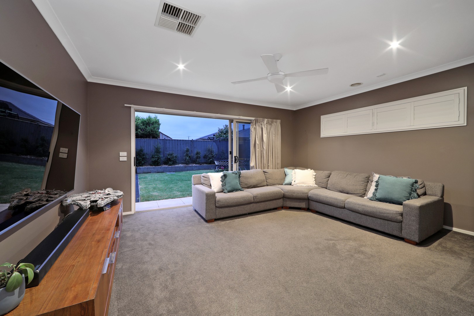 36 Paringa Drive, Ferntree Gully, VIC 3156, Ferntree Gully - Thumbnail 3