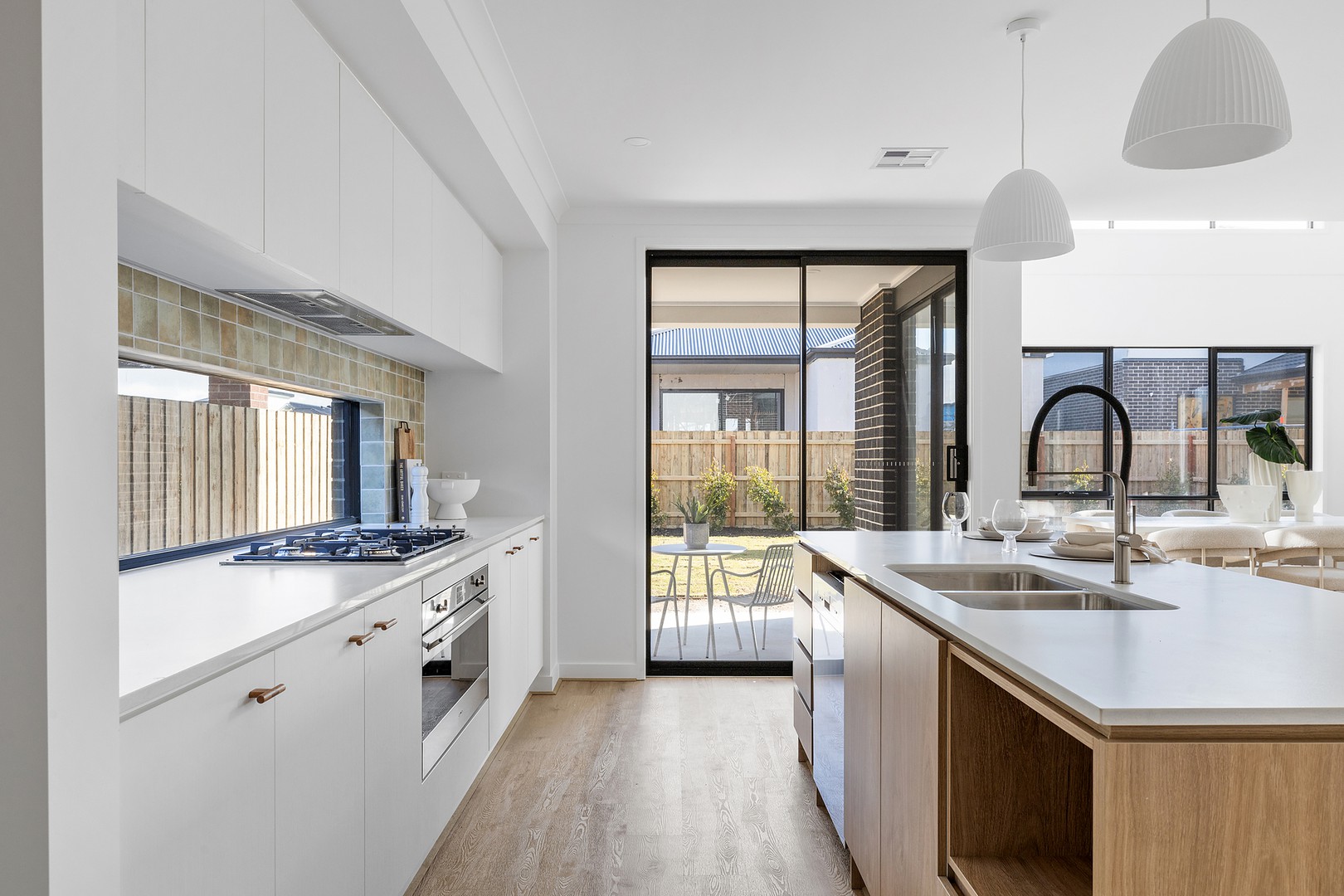 36 Pasilla Circuit, Mickleham, VIC 3064, Mickleham - Thumbnail 3