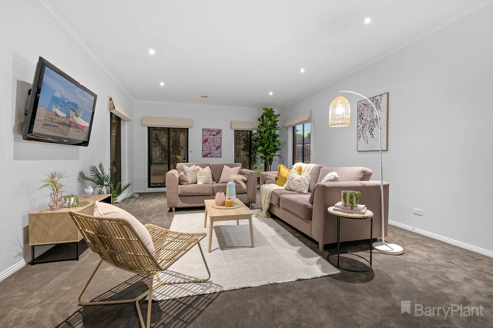 36 Pevensey Drive, Narre Warren South, VIC 3805, Narre Warren South - Thumbnail 5