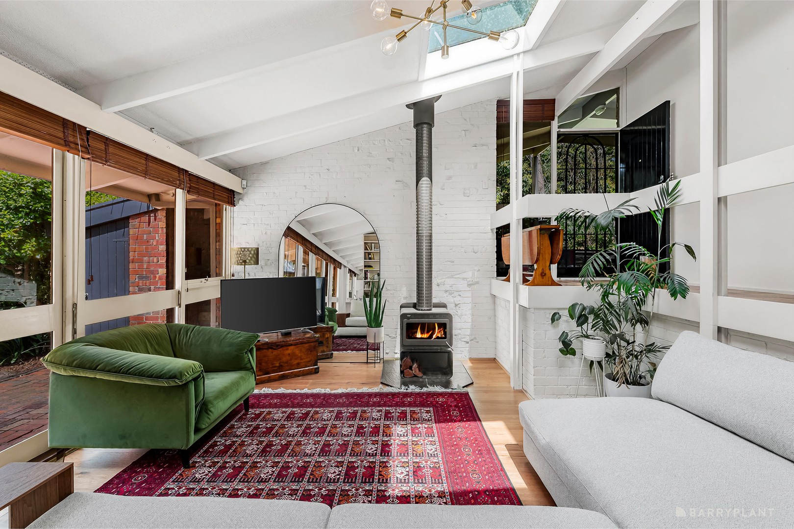 36 Pound Road, Warrandyte, VIC 3113 - Thumbnail 2 - 15/10/2025