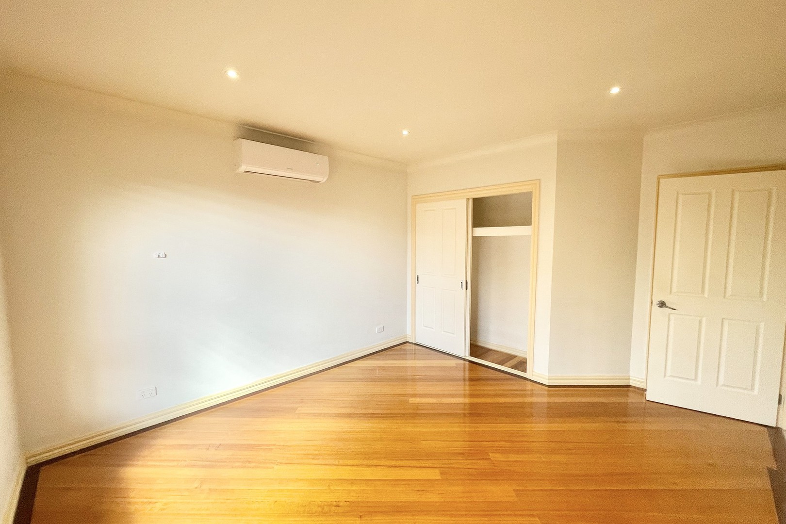 36 Roseleigh Boulevard, Sydenham, VIC 3037, Sydenham - Thumbnail 4