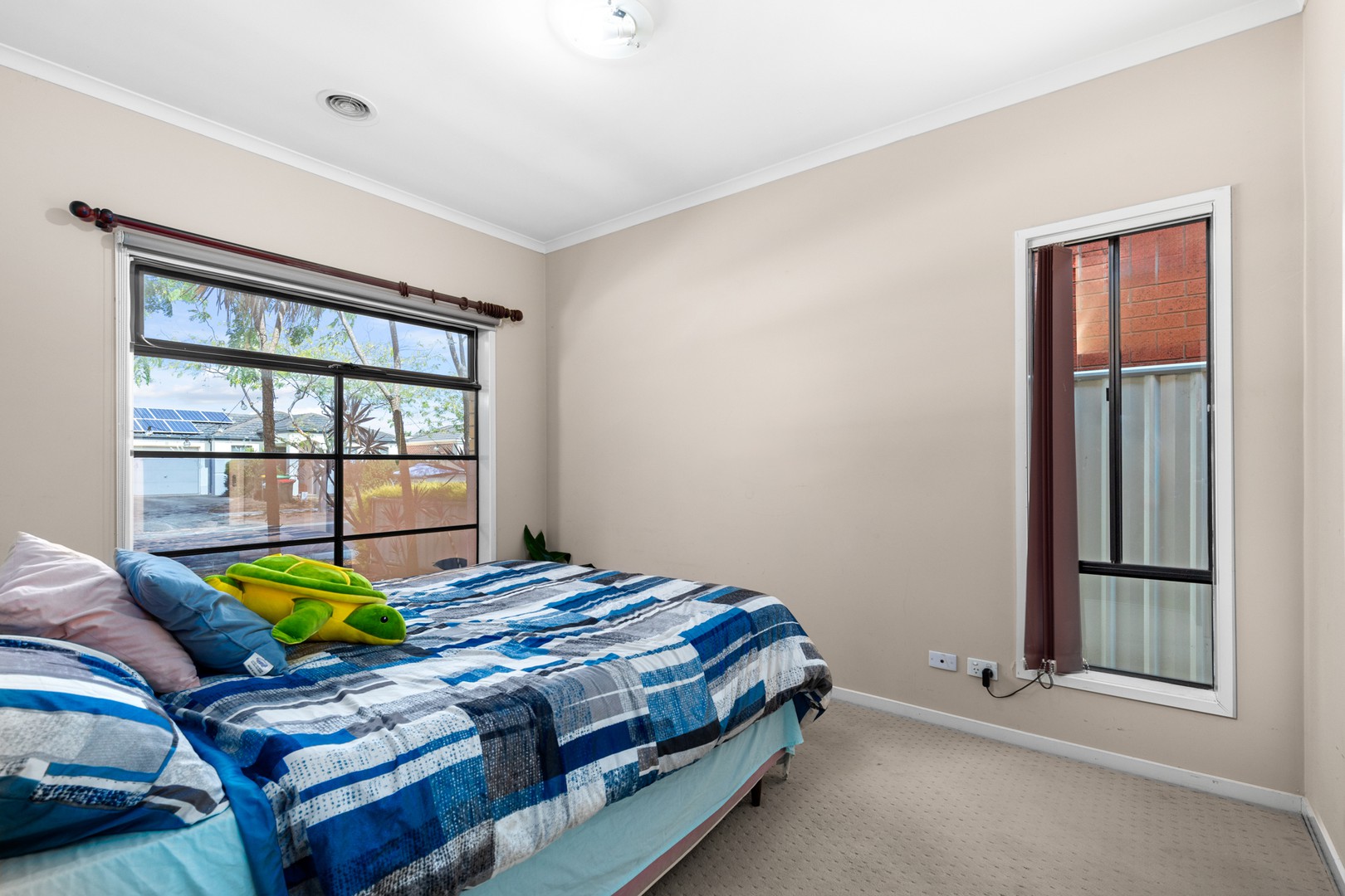 36 Rowland Drive, Point Cook, VIC 3030, Point Cook - Thumbnail 2