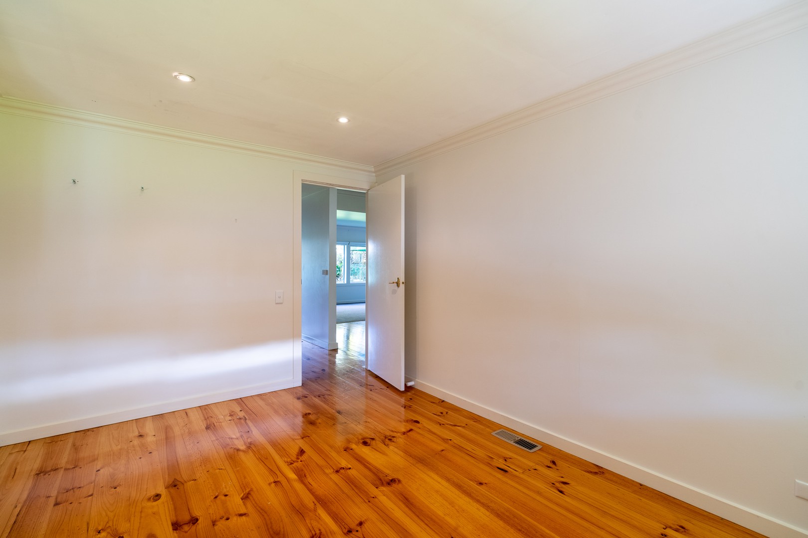 36 Royal Road, Bonbeach, VIC 3196, Bonbeach - Thumbnail 6