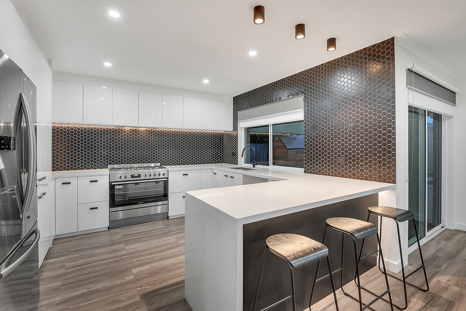 36 Saint Clair Boulevard, Roxburgh Park, VIC 3064, Roxburgh Park - Thumbnail 4