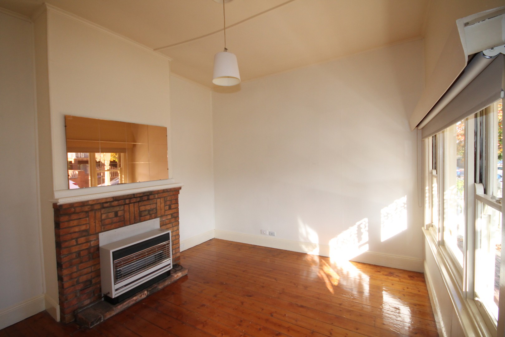 36 Salisbury Grove, Northcote, VIC 3070, Northcote - Thumbnail 2