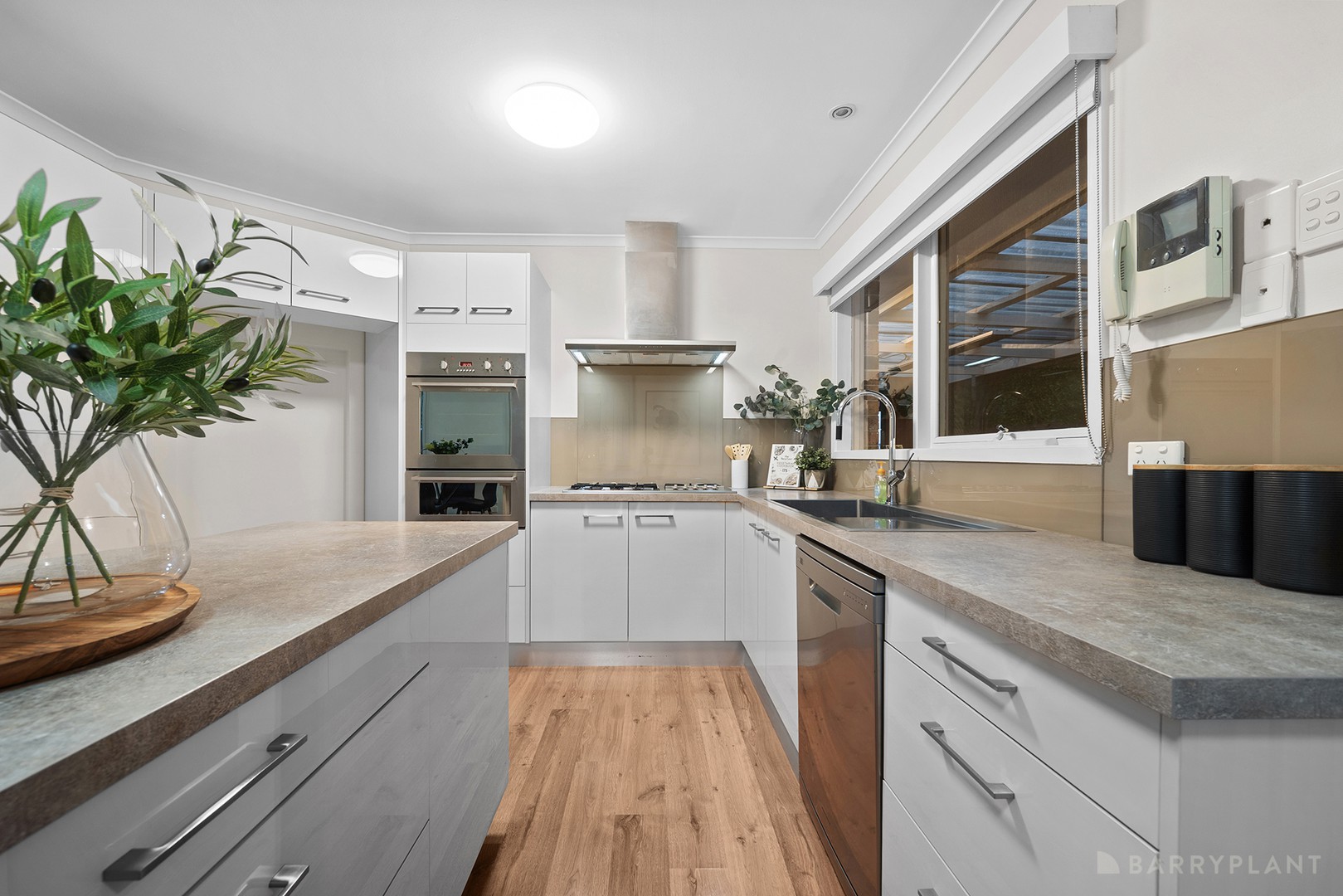 36 Thomas Mitchell Drive, Endeavour Hills, VIC 3802, Endeavour Hills - Thumbnail 6