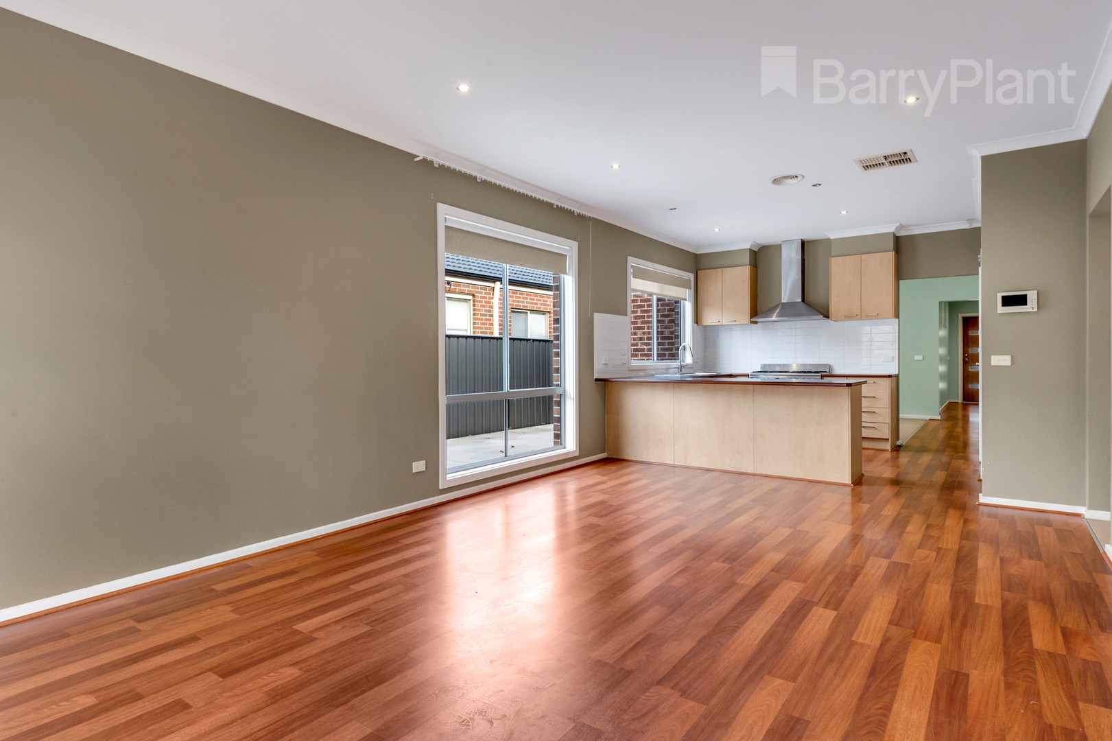 36 Thorngrove Street, Craigieburn, VIC 3064, Craigieburn - Thumbnail 2