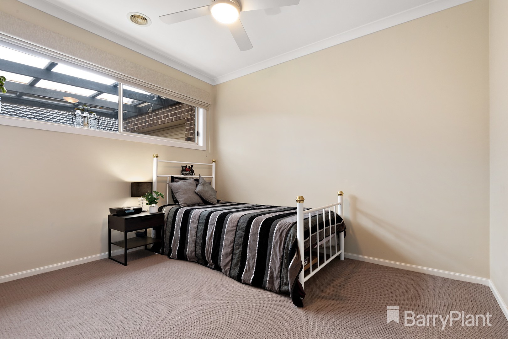 36 Thunderbolt DriveCranbourne East, VIC 3977, Cranbourne East - Thumbnail 7