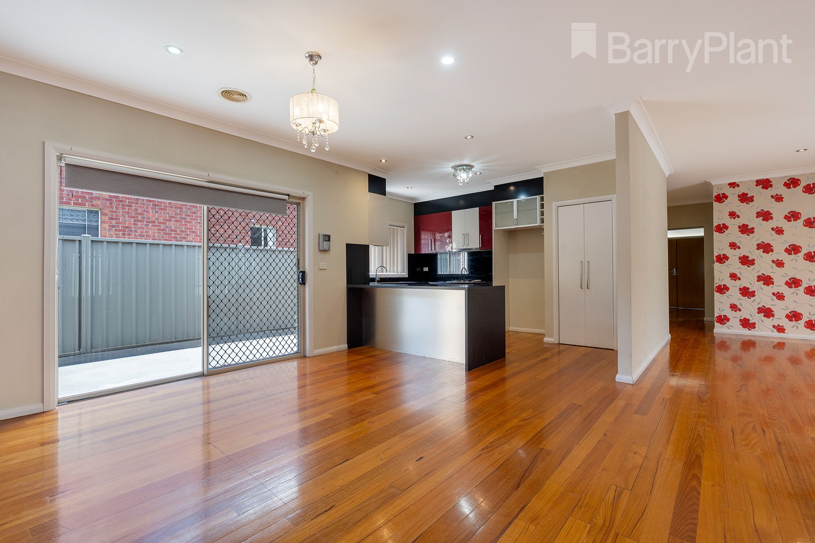 36 Westerfolds Loop, Craigieburn, VIC 3064, Craigieburn - Thumbnail 4
