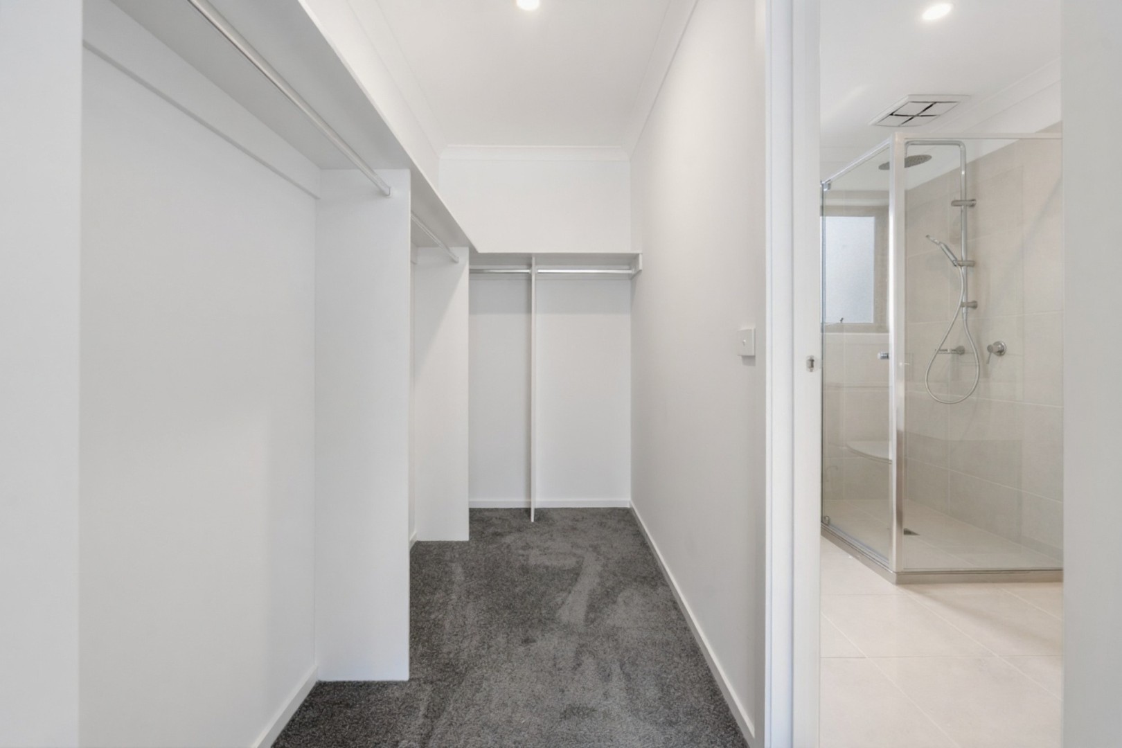 36 Wimbledon Boulevard, Strathtulloh, VIC 3338, Strathtulloh - Thumbnail 2