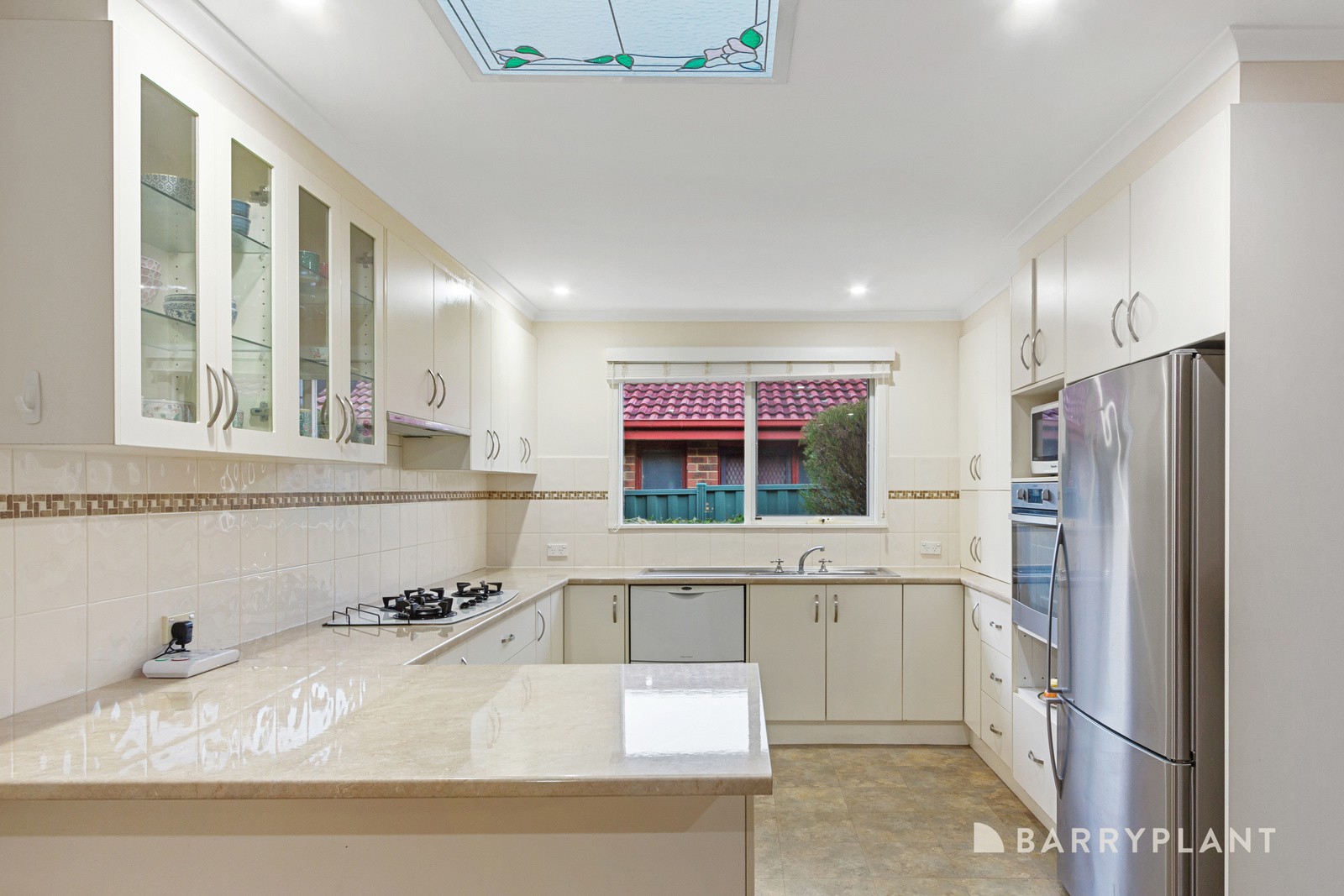 36 Witken Avenue, Wantirna South, VIC 3152, Wantirna South - Thumbnail 3