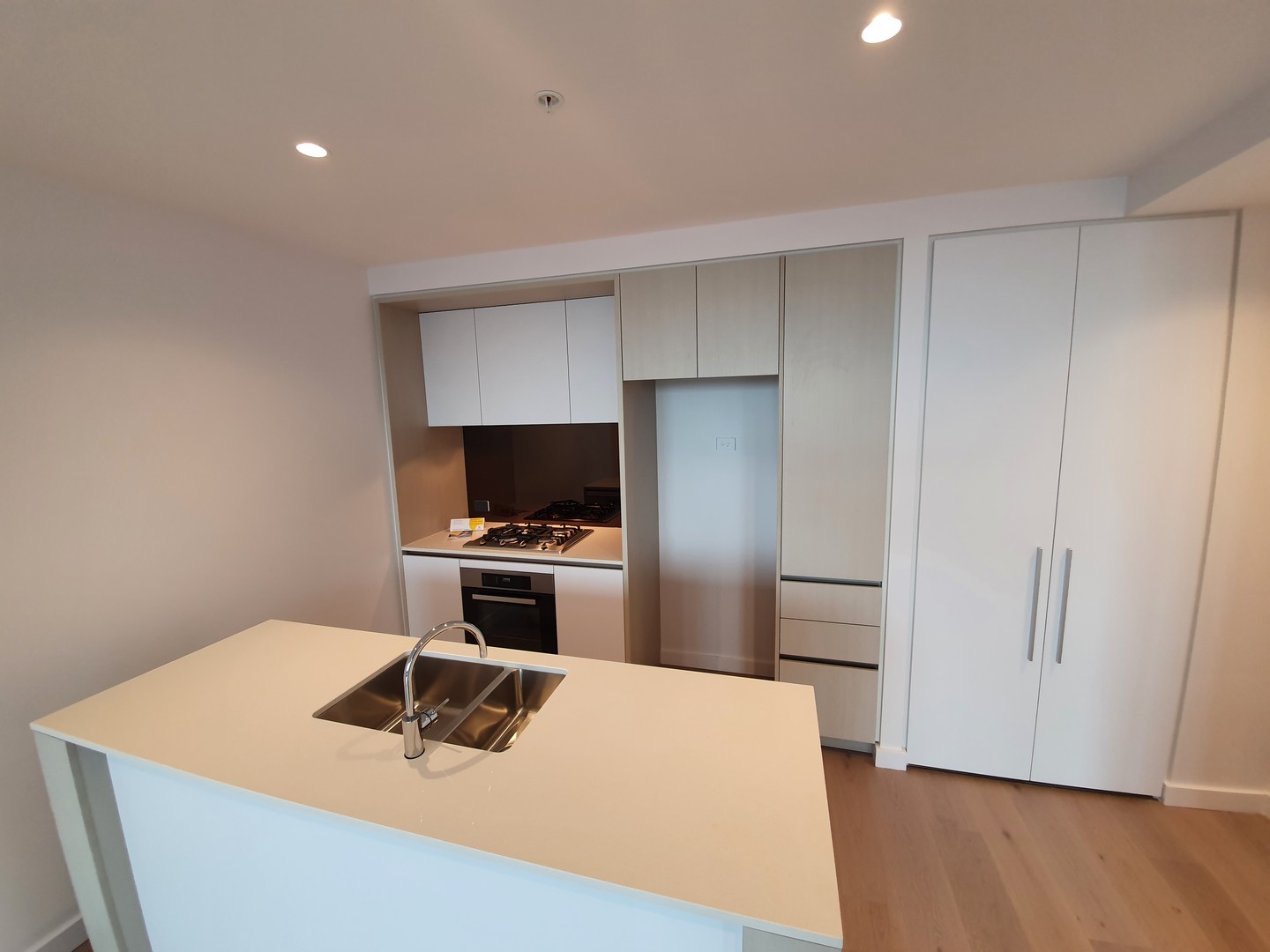 3608/628 Flinders Street, Docklands, VIC 3008, Docklands - Thumbnail 2