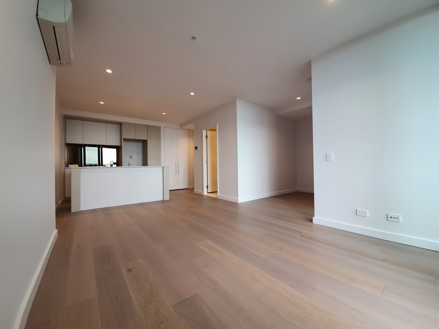 3608/628 Flinders Street, Docklands, VIC 3008, Docklands - Thumbnail 4