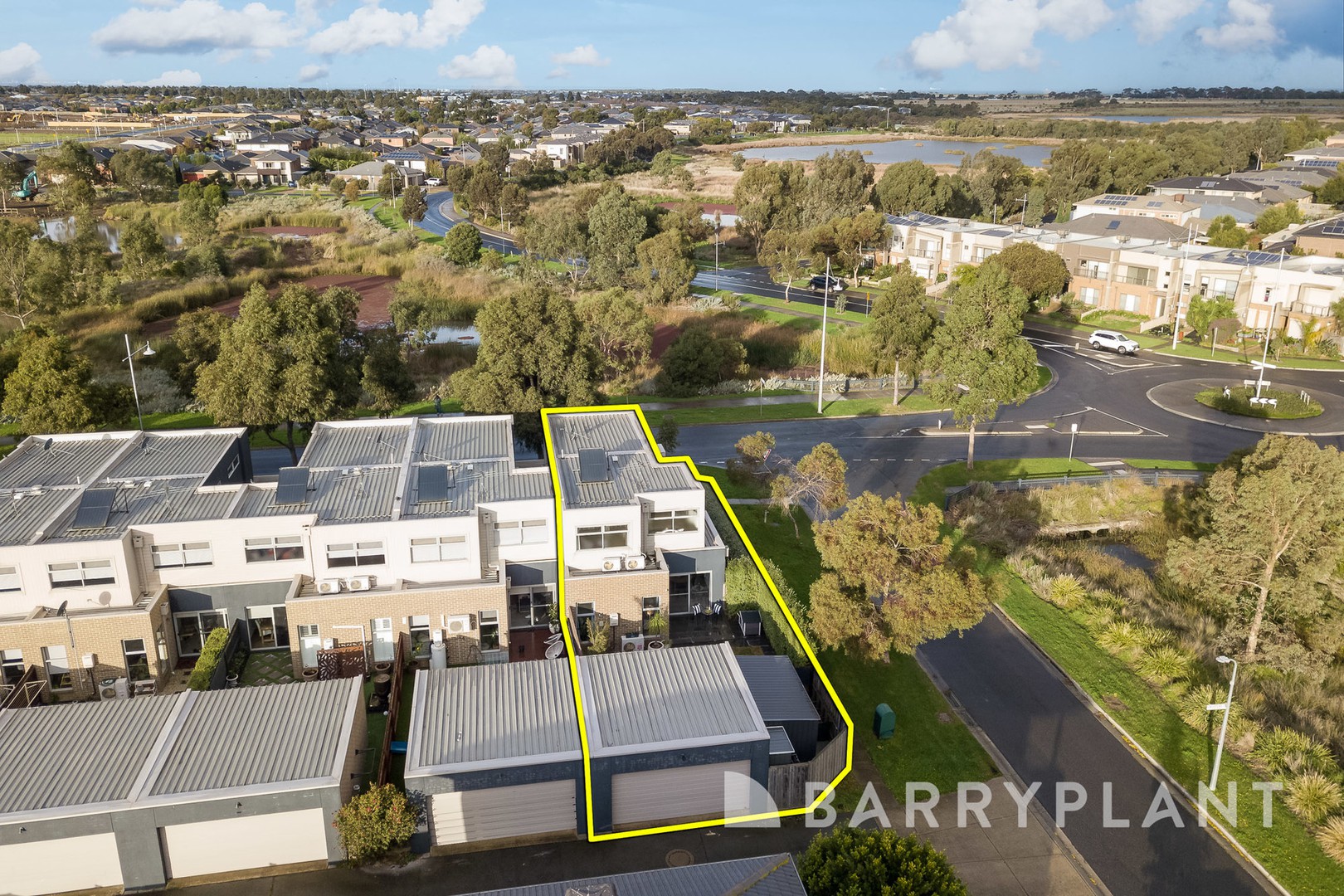 362 Boardwalk Boulevard, Point Cook, VIC 3030, Point Cook - Thumbnail 2