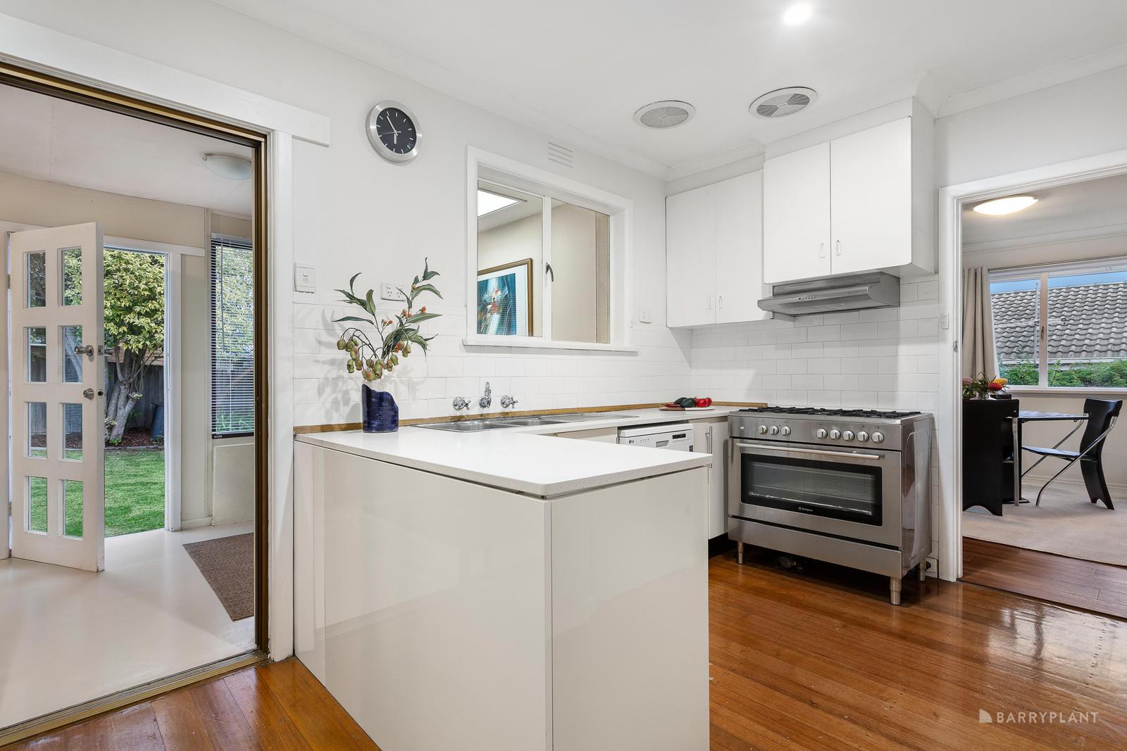 364 Upper Heidelberg Road, Ivanhoe, VIC 3079, Ivanhoe - Thumbnail 3