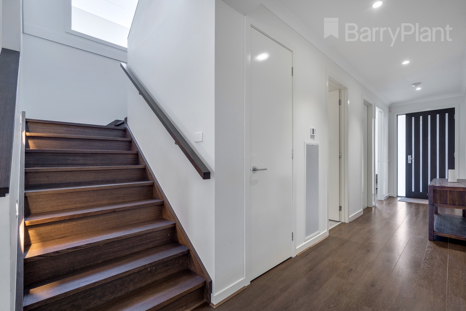 366 Highlander Drive, Craigieburn, VIC 3064, Craigieburn - Thumbnail 6
