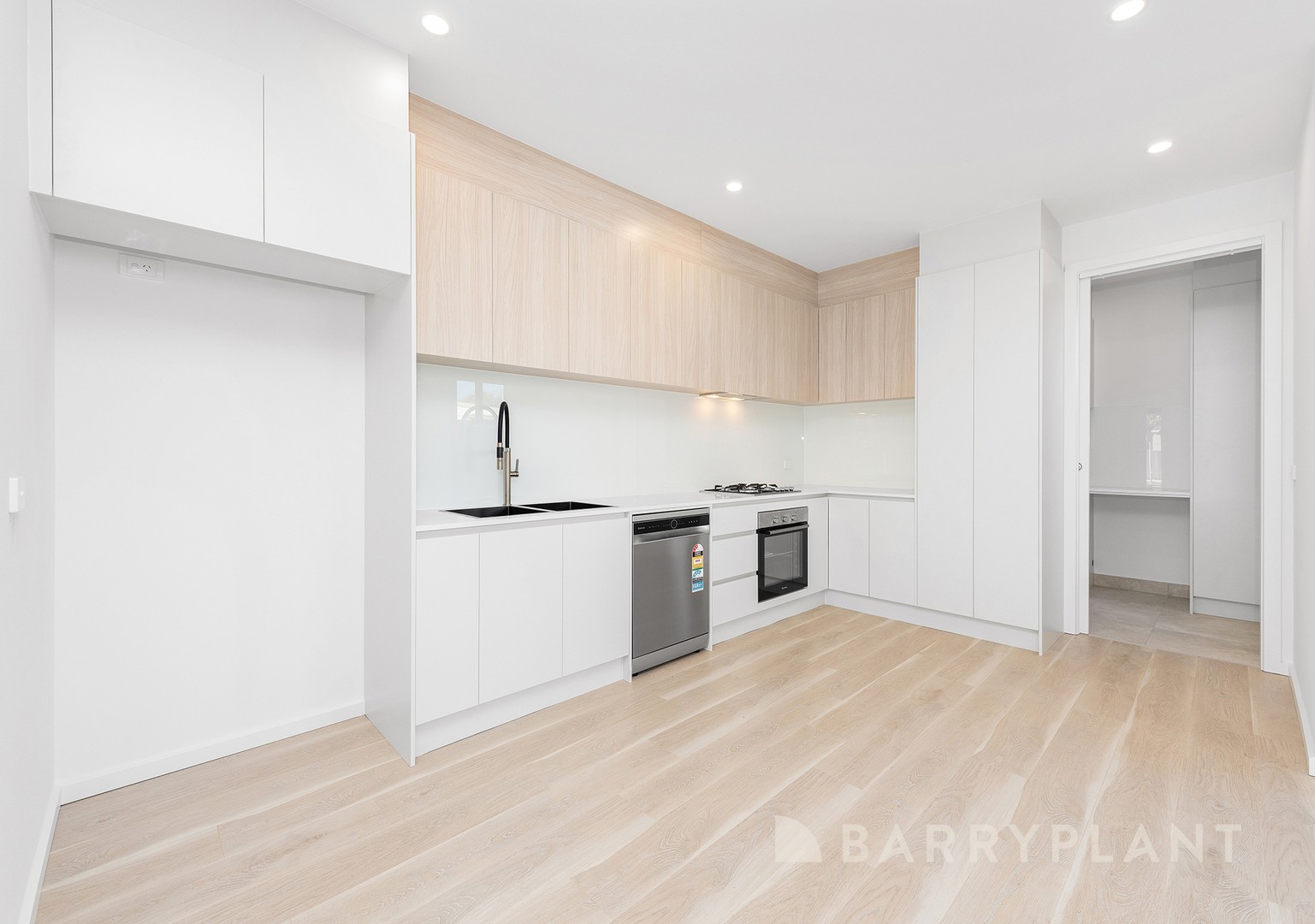 36A Hancock Crescent, Braybrook, VIC 3019, Braybrook - Thumbnail 2