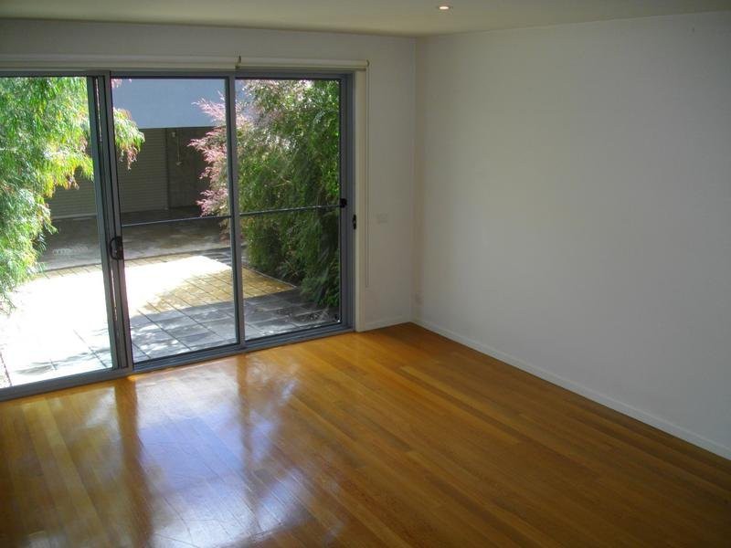 36B Young Street, Preston, VIC 3072, Preston - Thumbnail 2