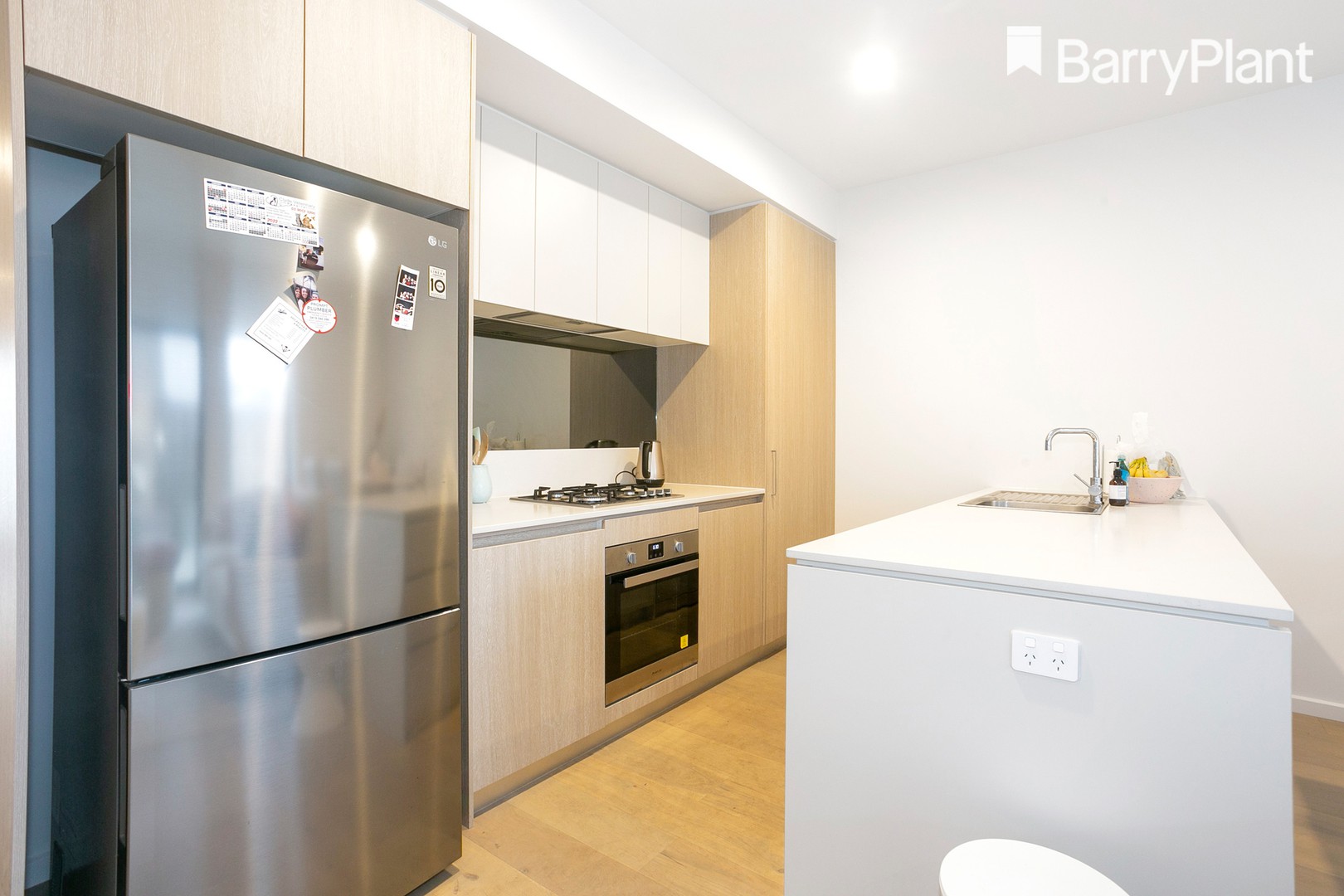 37 Baseline Way, Clyde North, VIC 3978, Clyde North - Thumbnail 4