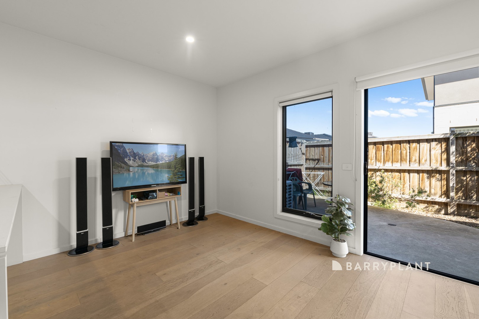 37 Baseline Way, Clyde, VIC 3978, Clyde - Thumbnail 2