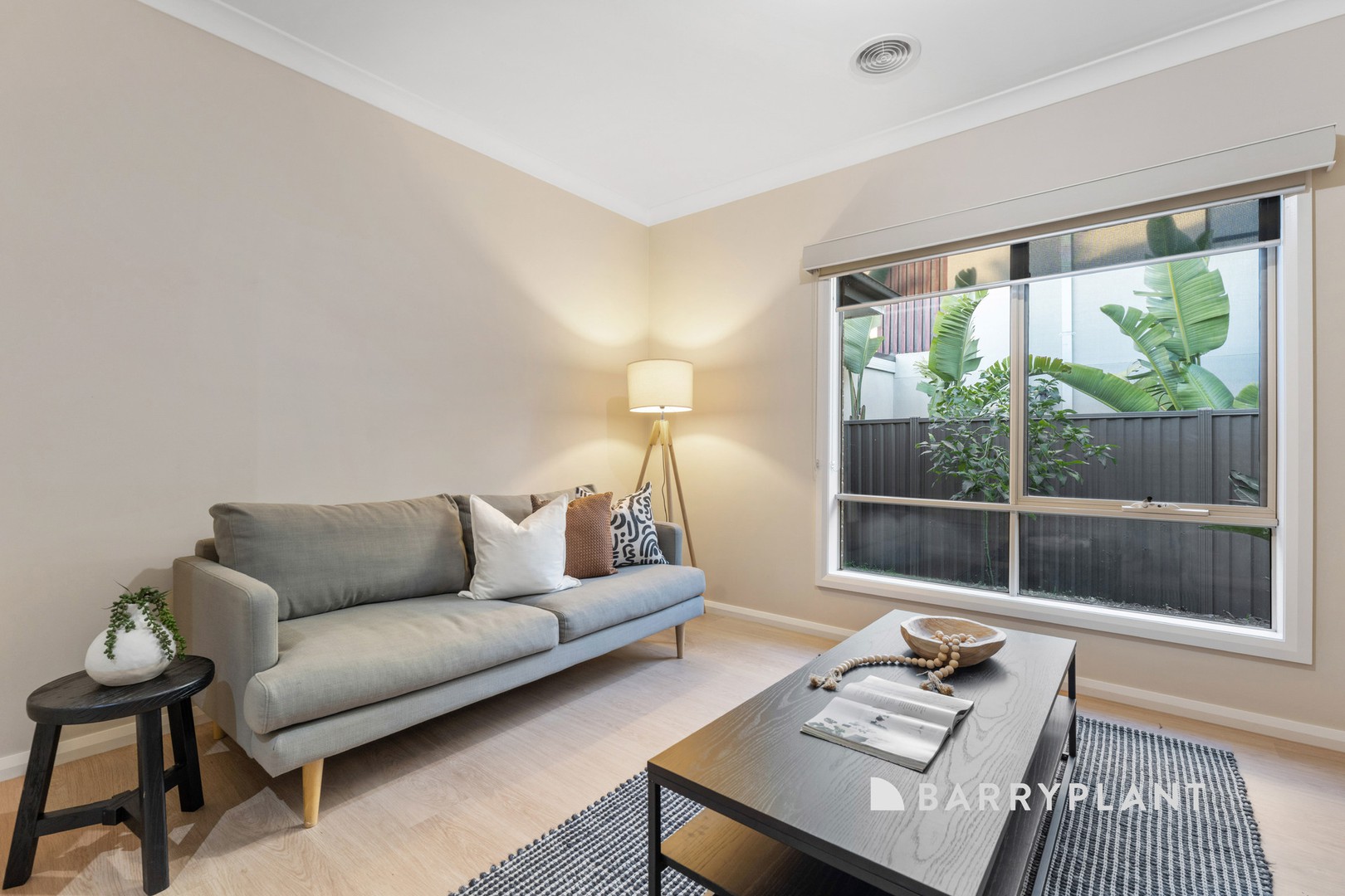 37 Bathgate Crescent, Cranbourne East, VIC 3977, Cranbourne East - Thumbnail 5