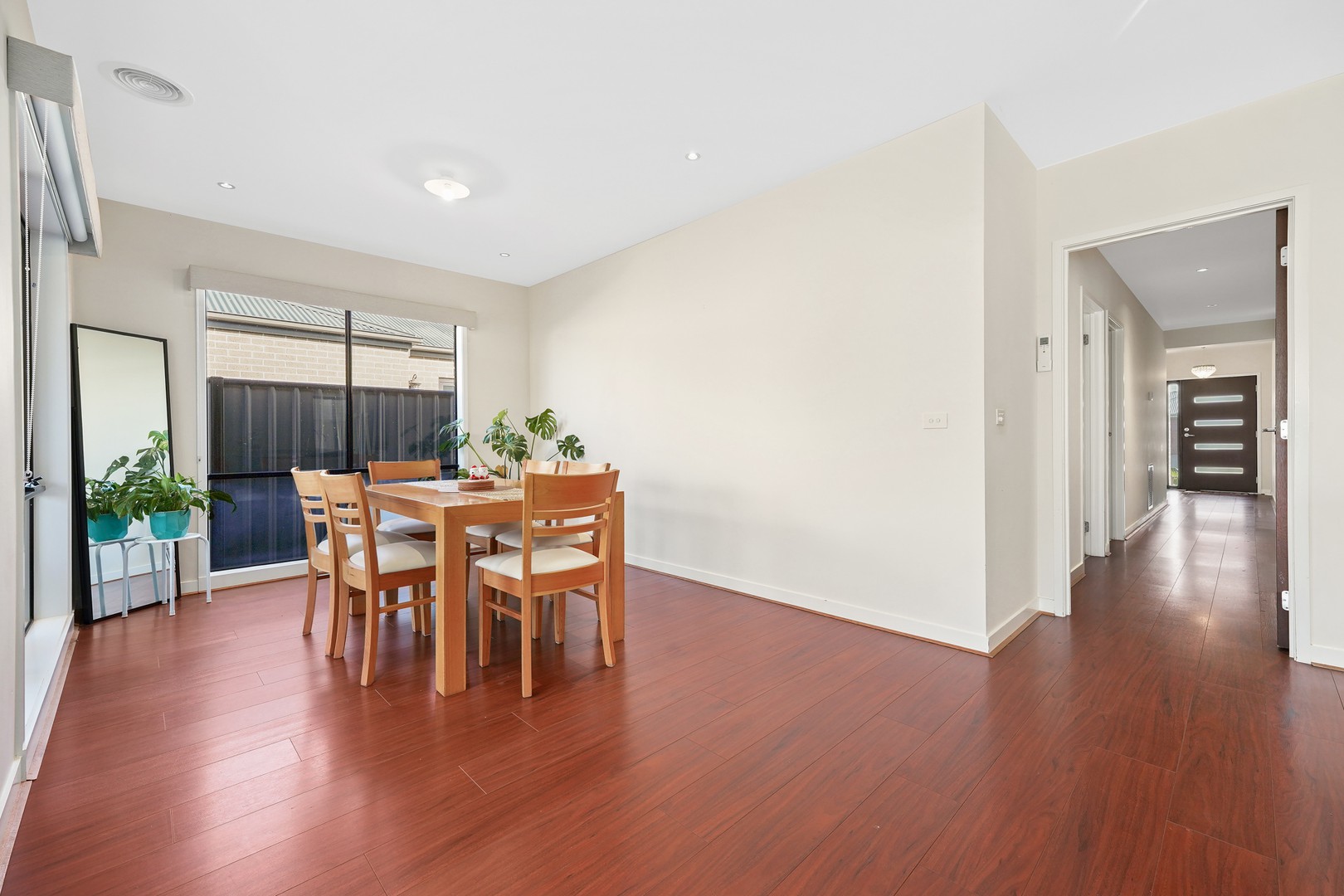 37 Blackledge Drive, Clyde North, VIC 3978, Clyde North - Thumbnail 6