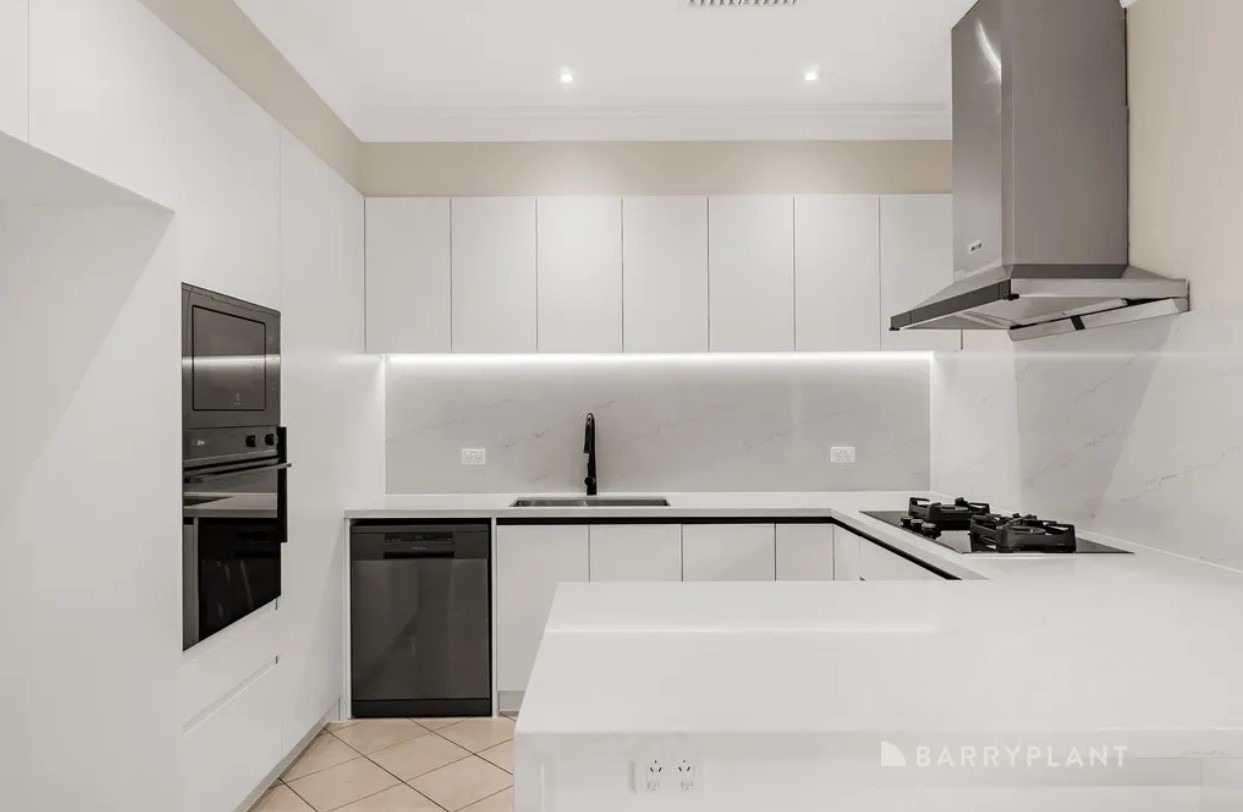 37 Bourke St, Bulleen, VIC 3105 - Thumbnail 1 - 16/03/2026