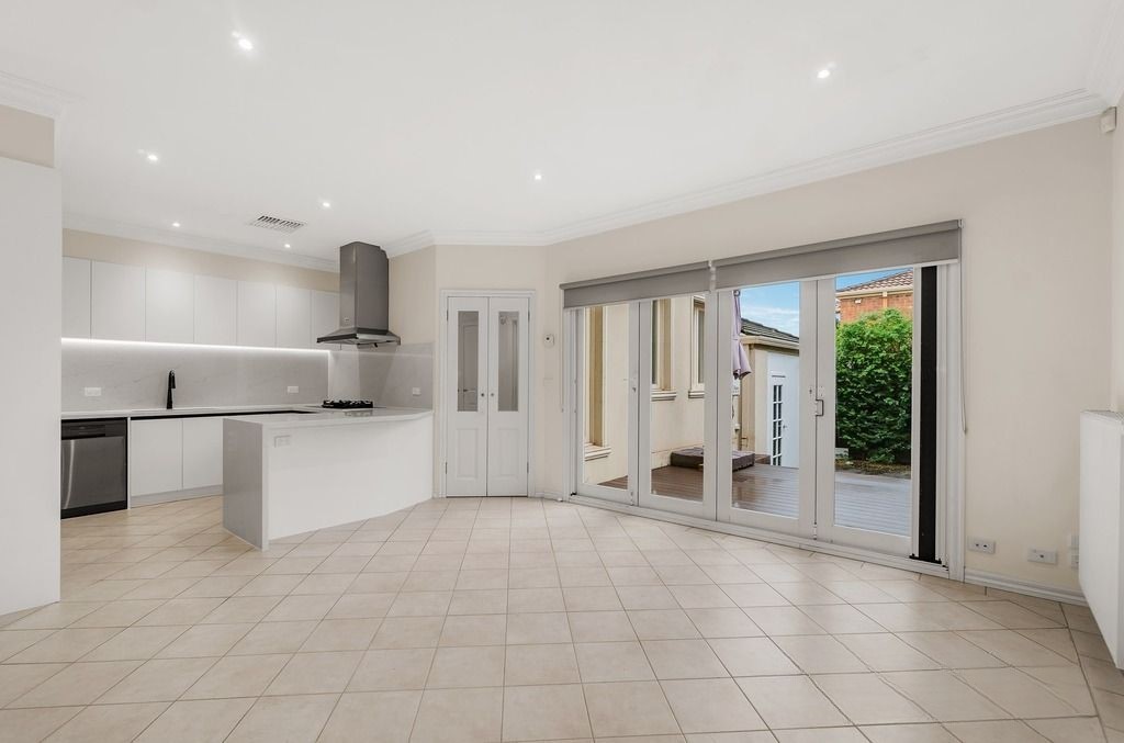 37 Bourke St, Bulleen, VIC 3105 - Thumbnail 2 - 16/03/2026