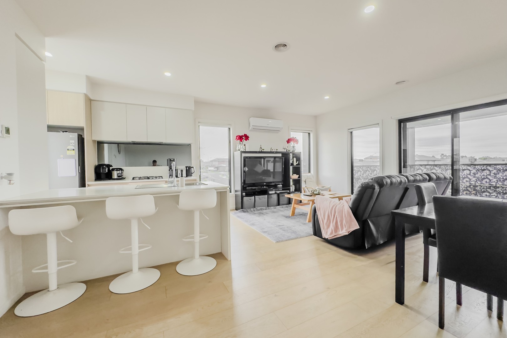 37 Bowler Avenue, Clyde, VIC 3978, Clyde - Thumbnail 3