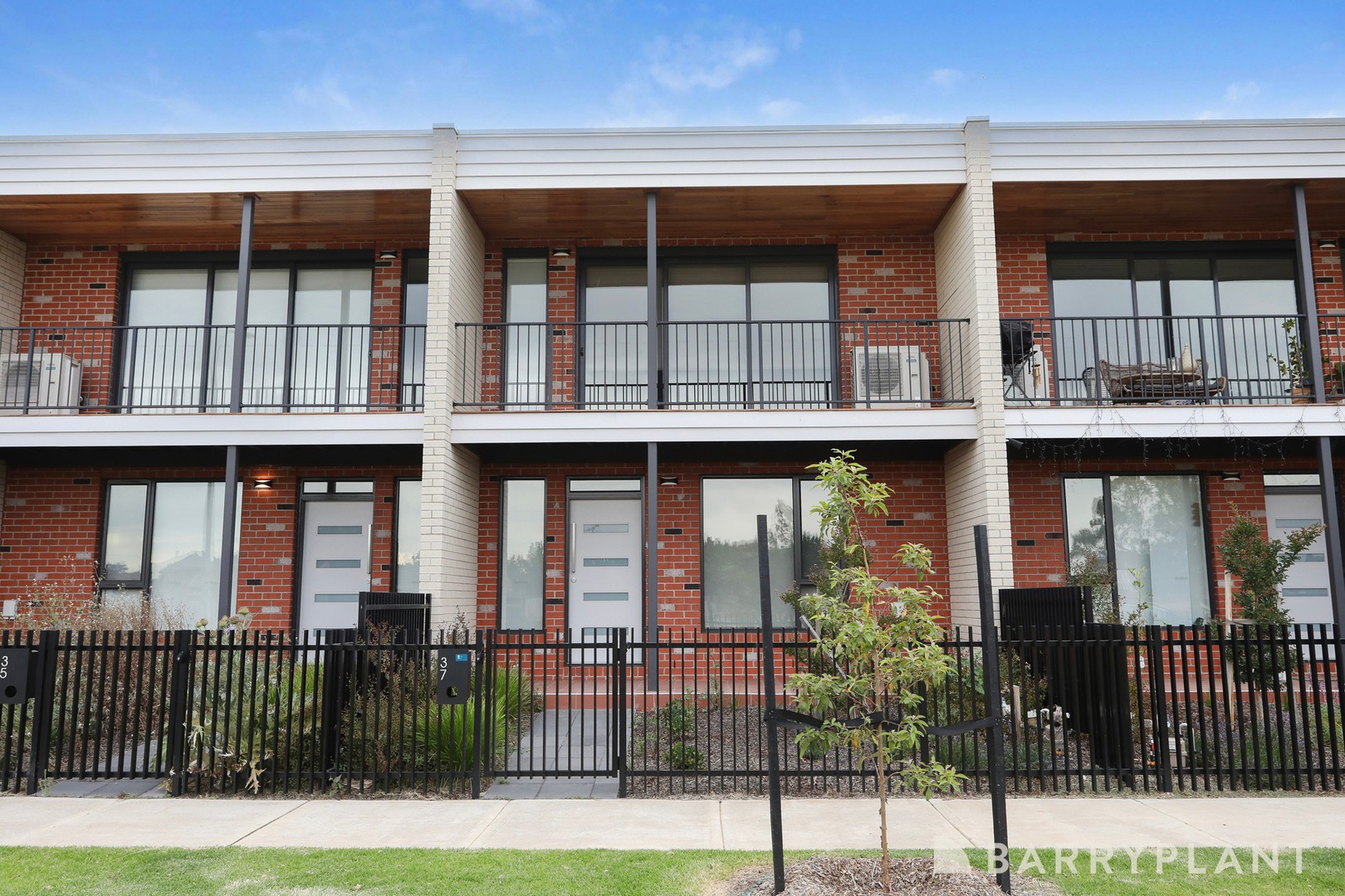 37 Brushbox Street, Sunshine North, VIC 3020, Sunshine North - Thumbnail 2