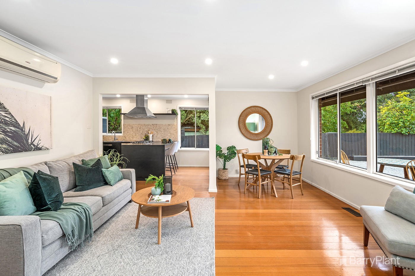 37 Carronvale Road, Mooroolbark, VIC 3138, Mooroolbark - Thumbnail 5