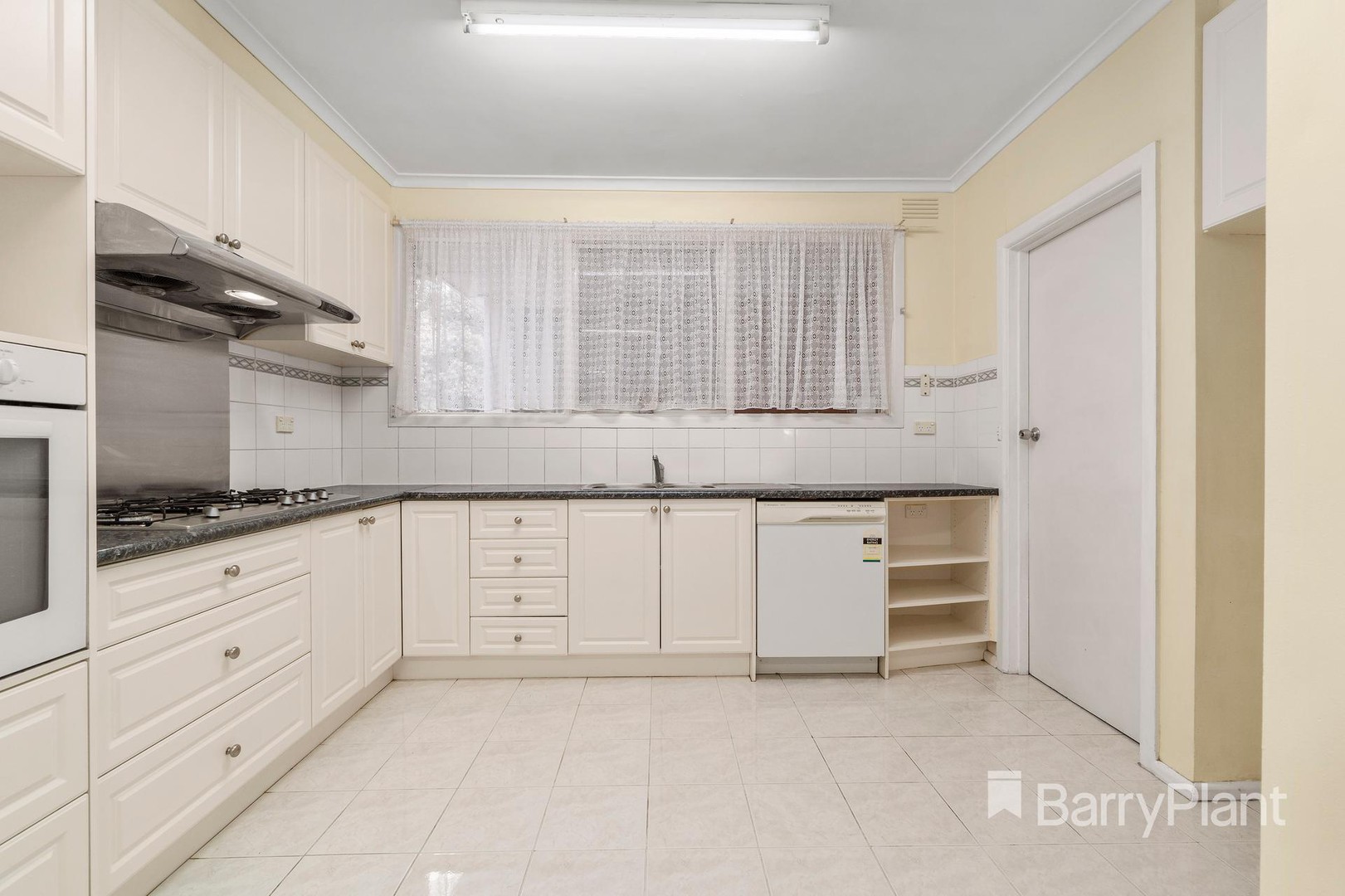 37 Celeste Street, Doncaster East, VIC 3109, Doncaster East - Thumbnail 5