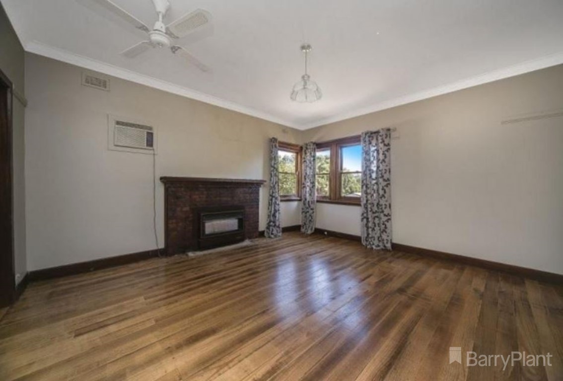 37 Church Street, Drouin, VIC 3818 - Thumbnail 2 - 20/01/2026