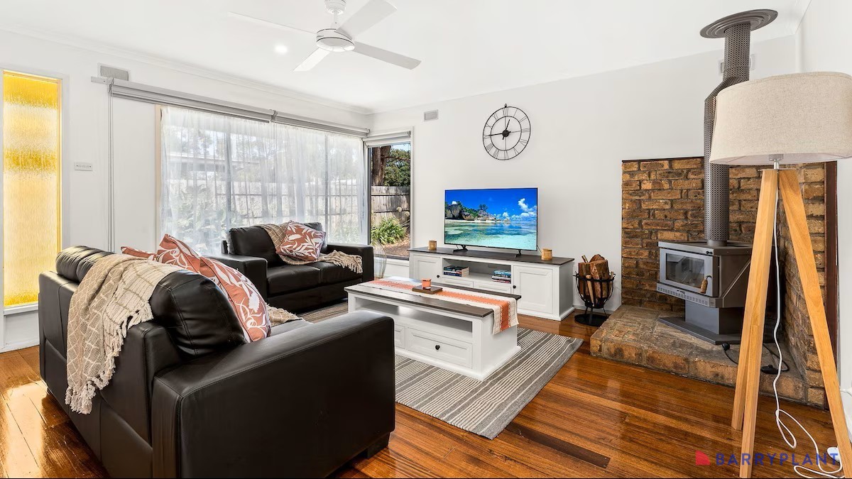 37 Churchill Drive, Cowes, VIC 3922 - Thumbnail 1 - 18/03/2026