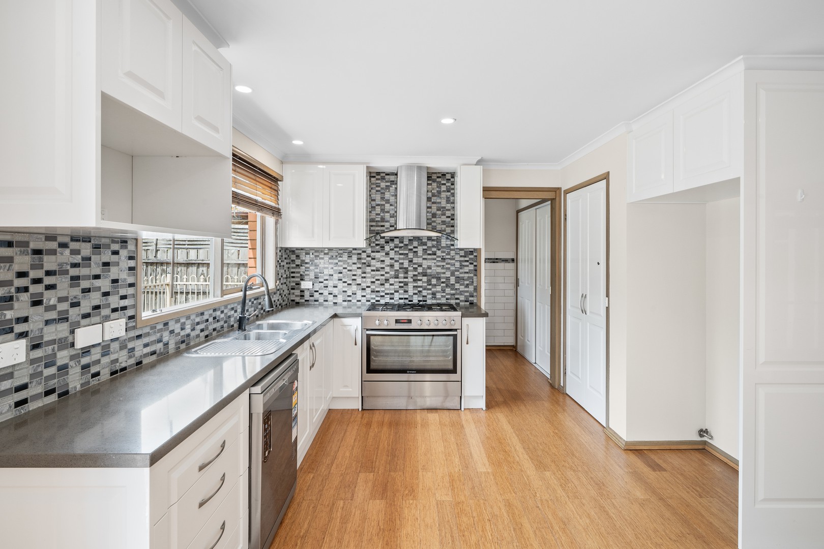 37 Cleveland Drive, Hoppers Crossing, VIC 3029 - Thumbnail 1 - 20/01/2026