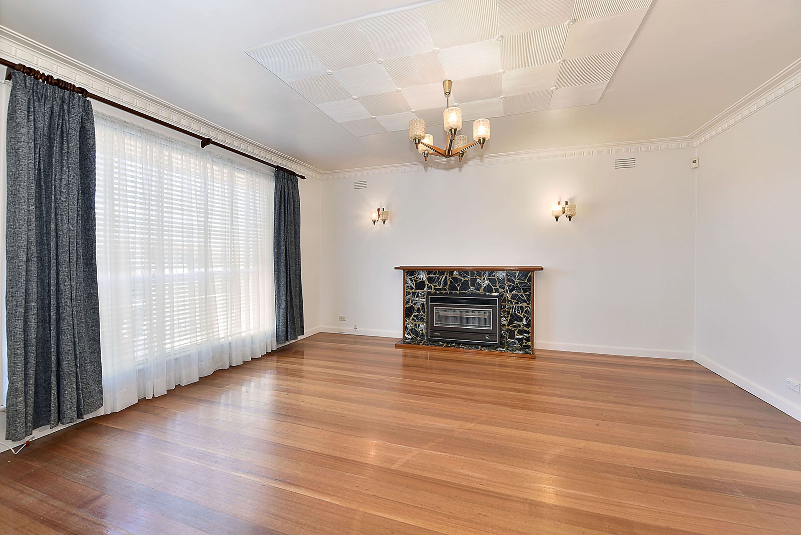 37 Clydesdale  Road, Airport West, VIC 3042, Airport West - Thumbnail 2