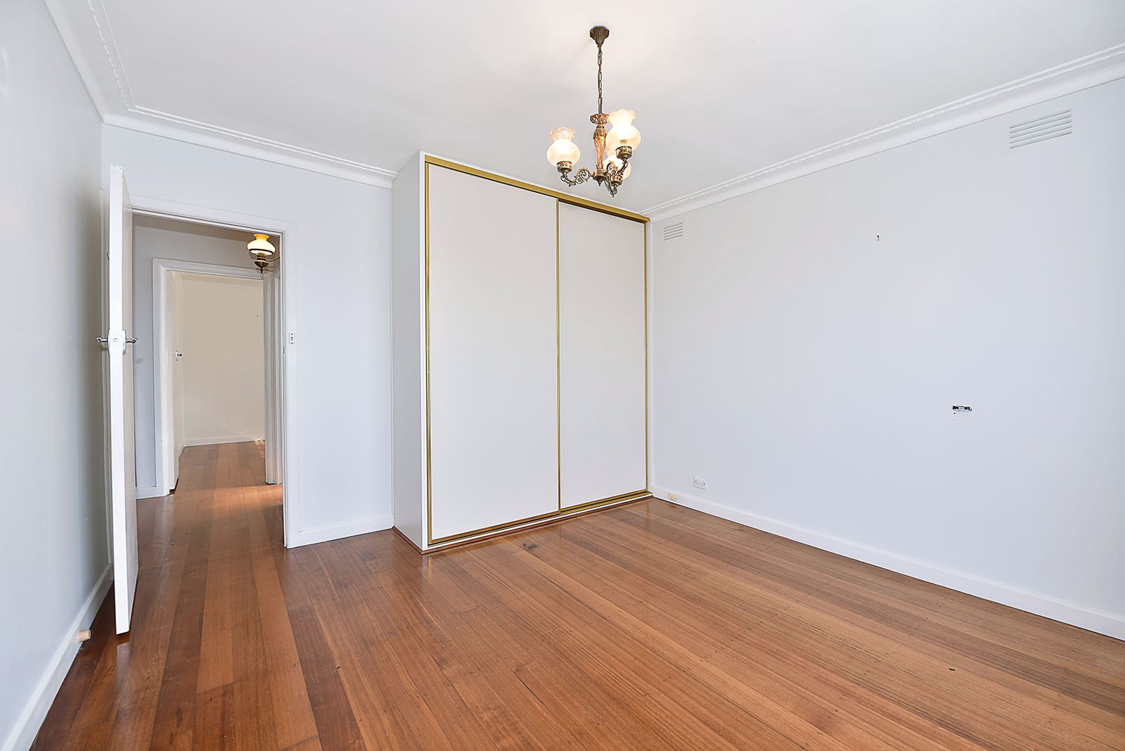 37 Clydesdale  Road, Airport West, VIC 3042, Airport West - Thumbnail 3
